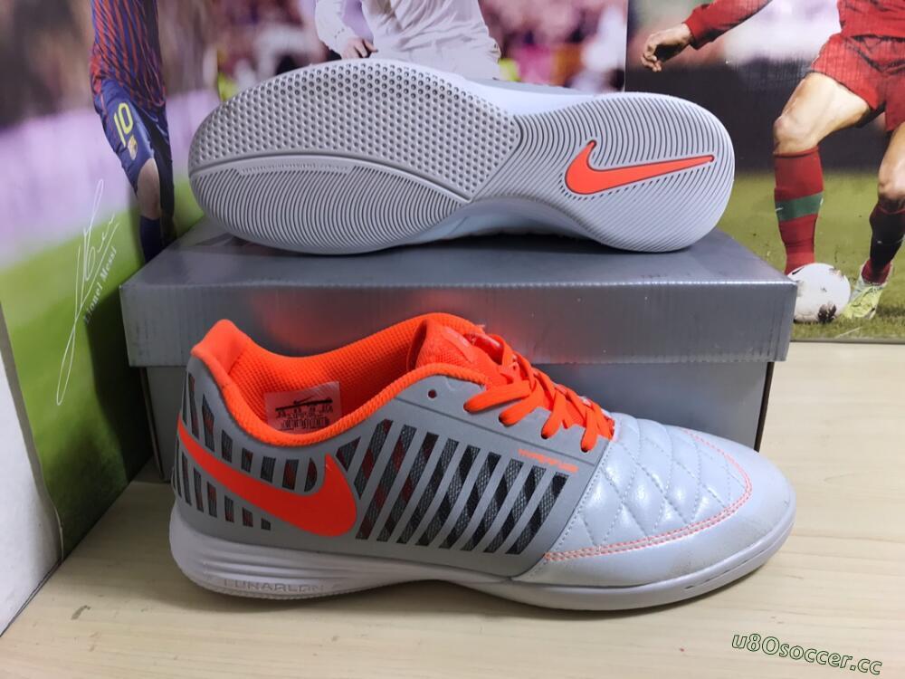 Men's Nike Lunar Gato 2 IC Indoor & Futsal Low-Tops Football Shoes - White/Grey/Orange