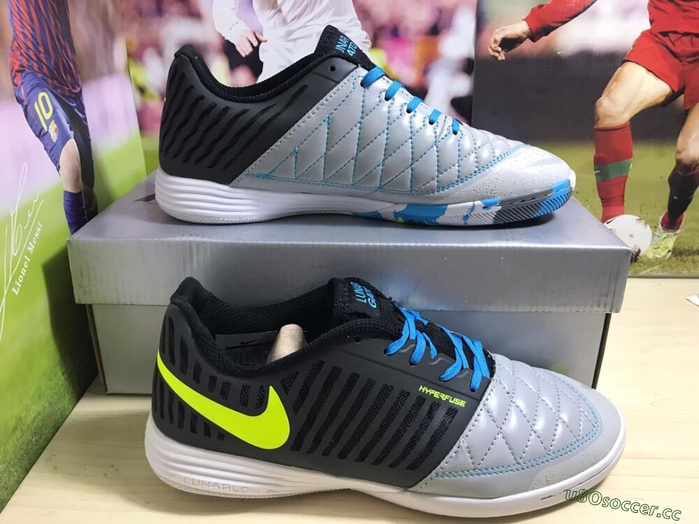 Men's Nike Lunar Gato 2 IC Indoor & Futsal Low-Tops Football Shoes - Black/Blue/Yellow