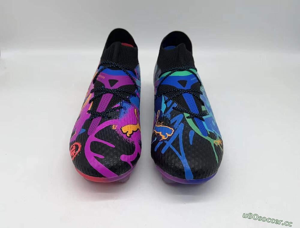 Men's Puma Future Ultimate TF Artificial Turf Low-Tops Football Shoes - Black/Pink/Blue