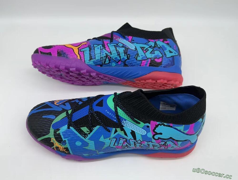 Men's Puma Future Ultimate TF Artificial Turf Low-Tops Football Shoes - Black/Pink/Blue