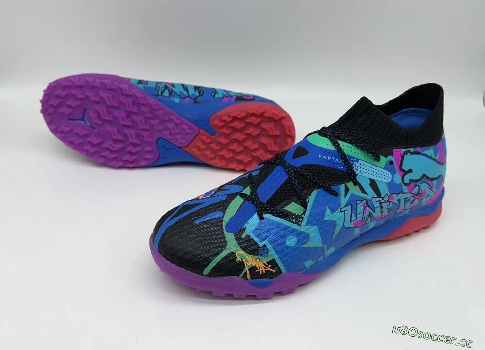 Men's Puma Future Ultimate TF Artificial Turf Low-Tops Football Shoes - Black/Pink/Blue