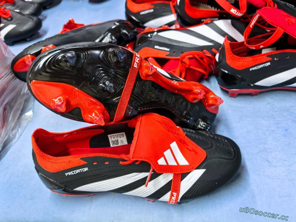 Men's Adidas Predator Elite Foldover Tongue FG Firm Ground Low-Tops Football Boots - Black/White/Red