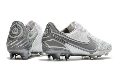 Men's Nike Tiempo Legend 9 Elite FG Firm Ground Low-Tops Football Boots - White/Grey/Silver