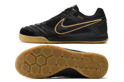 Men's Supreme x Nike SB Gato IC Indoor & Futsal Low-Tops Football Shoes - Black/Brown