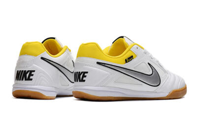 Men's Supreme x Nike SB Gato IC Indoor & Futsal Low-Tops Football Shoes - White/Silver/Yellow