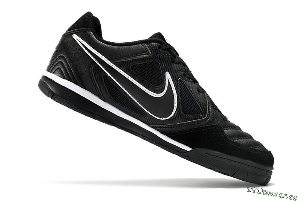 Men's Supreme x Nike SB Gato IC Indoor & Futsal Low-Tops Football Shoes - Black/White 4