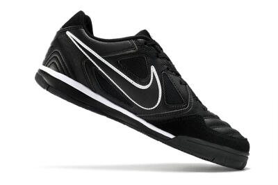 Men's Supreme x Nike SB Gato IC Indoor & Futsal Low-Tops Football Shoes - Black/White