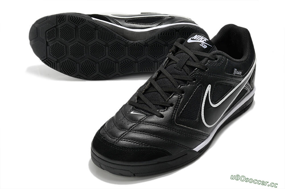 Men's Supreme x Nike SB Gato IC Indoor & Futsal Low-Tops Football Shoes - Black/White 3