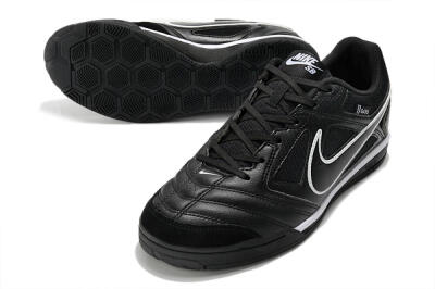 Men's Supreme x Nike SB Gato IC Indoor & Futsal Low-Tops Football Shoes - Black/White