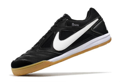 Men's Supreme x Nike SB Gato IC Indoor & Futsal Low-Tops Football Shoes - Black/White/Brown