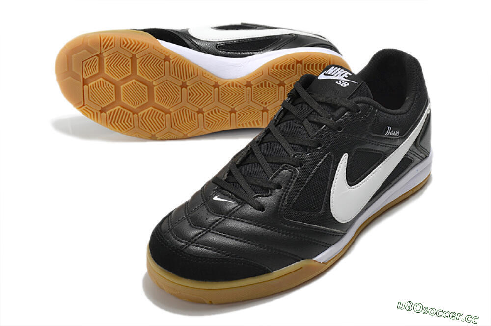Men's Supreme x Nike SB Gato IC Indoor & Futsal Low-Tops Football Shoes - Black/White/Brown 3