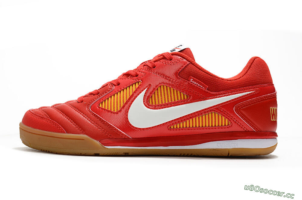 Men's Supreme x Nike SB Gato IC Indoor & Futsal Low-Tops Football Shoes - Red/White/Yellow 0
