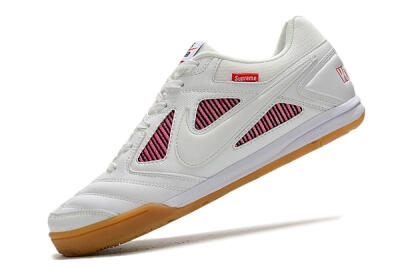 Men's Supreme x Nike SB Gato IC Indoor & Futsal Low-Tops Football Shoes - White/Red/Brown