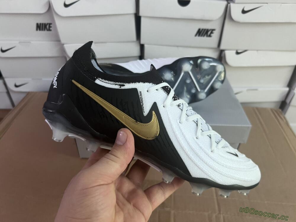 Men's Nike Phantom Luna Elite AG Artificial Grass Low-Tops Football Boots - White/Black/Gold