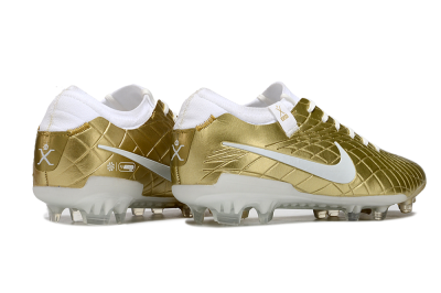 Men's Nike Tiempo Legend 10 Elite FG Firm Ground Low-Tops Football Shoes - Gold/White