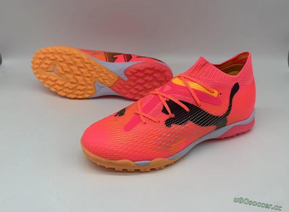 Men's Puma Future 7 Ultimate TF Artificial Turf Low-Tops Football Shoes - Pink/Black/White