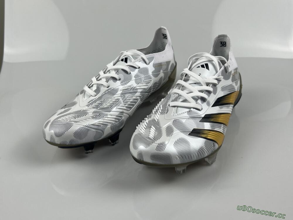 Men's Adidas Predator Elite FG Firm Ground Low-Tops Football Boots - White/Grey/Gold