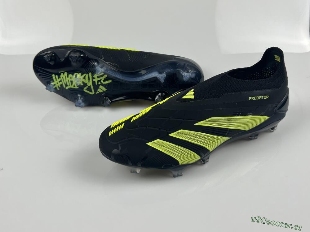 Men's Adidas Predator Accuracy+ FG Firm Ground Low-Tops Football Boots - Black/Yellow/Blue
