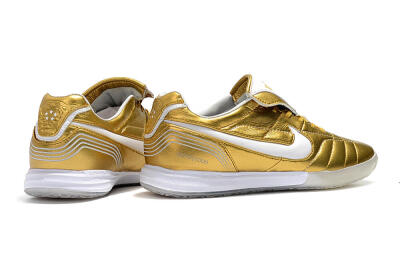 Men's Nike Tiempo Legend 7 Elite R10 IC Indoor & Futsal Low-Tops Football Shoes - Gold/White