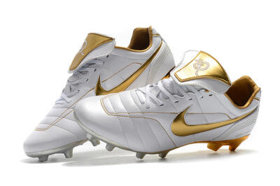 Men's Nike Tiempo Legend 7 Elite R10 FG Firm Ground Low-Tops Football Boots - White/Gold