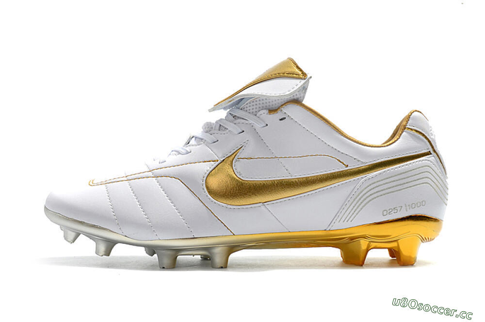 Men's Nike Tiempo Legend 7 Elite R10 FG Firm Ground Low-Tops Football Boots - White/Gold 0