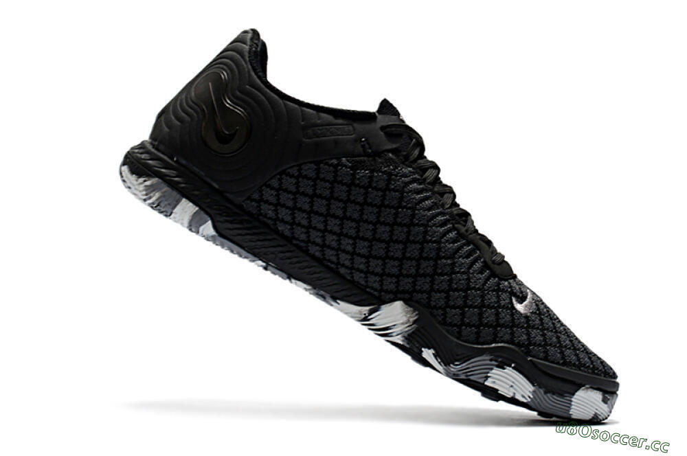 Men's Nike React Gato IC Indoor & Futsal Low-Tops Football Shoes - Black/Silver/Grey 4