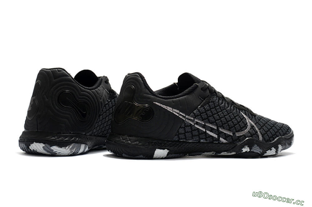 Men's Nike React Gato IC Indoor & Futsal Low-Tops Football Shoes - Black/Silver/Grey 6