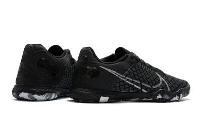 Men's Nike React Gato IC Indoor & Futsal Low-Tops Football Shoes - Black/Silver/Grey