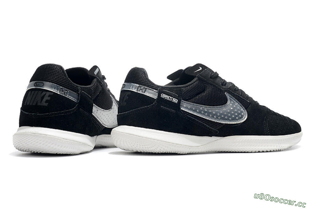 Men's Nike Street Gato IC Indoor & Futsal Low-Tops Football Shoes - Black/White 6