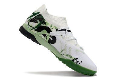 Men's Puma Future 7 Ultimate TF Artificial Turf Low-Tops Football Shoes - White/Green/Black
