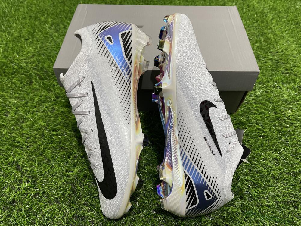 Men's Nike Air Zoom Mercurial Vapor 16 Elite FG Firm Ground Low-Tops Football Boots - White/Black/Blue/Gold