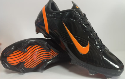 Men's Ronaldo X Nike R9 Mercurial Vapor 3 FG Firm Ground Low-Tops Football Boots - Black/Orange