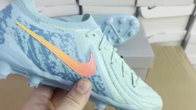 Men's Nike Phantom Luna Elite AG Artificial Grass Low-Tops Football Boots - Jade/Pink/Yellow