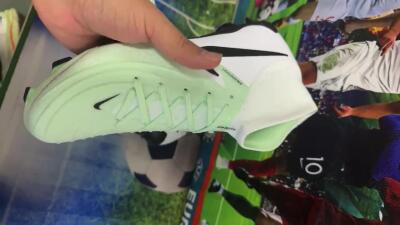 Men's Nike Phantom Luna Elite FG Firm Ground High-Tops Football Boots - Green/White/Black