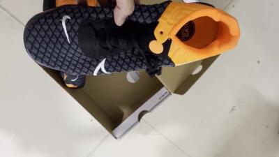 Men's Nike React Gato IC Indoor & Futsal Low-Tops Football Shoes - Black/Red/White