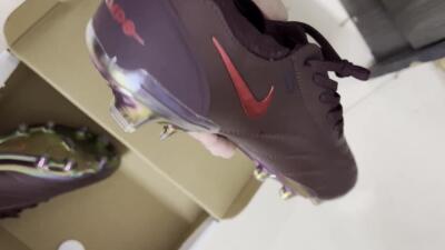 Men's Nike Tiempo Legend 10 Elite FG Firm Ground Low-Tops Football Boots - Red/Gold