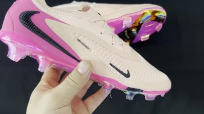 Men's Nike Phantom 6 Low Elite FG Firm Ground Low-Tops Football Boots - Pink/Black/Gold