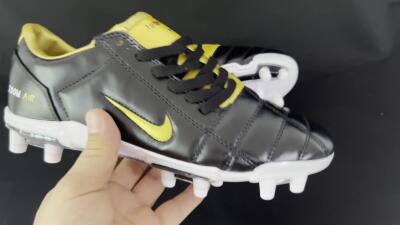 Men's Nike Air Zoom Total 90 III FG Firm Ground Low-Tops Football Boots - Black/Gold/White