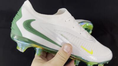 Unisex Nike Phantom 6 Low Elite FG Firm Ground Low-Tops Football Boots - White/Silver/Gold