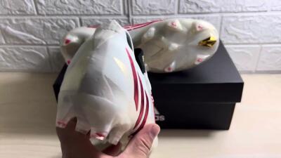 Men's Adidas Predator Edge.1 Low FG Firm Ground Low-Tops Football Boots - White/Red