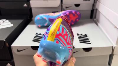 Unisex Nike Air Zoom Mercurial Vapor 15 Elite AG Artificial Grass Low-Tops Football Boots - Red/Gold/Blue