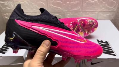 Men's Nike Phantom GX Elite FG Firm Ground Low-Tops Football Boots - Pink/Black