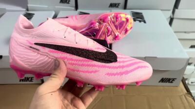 Men's Nike Phantom GX Elite FG Firm Ground Low-Tops Football Boots - Pink/Black