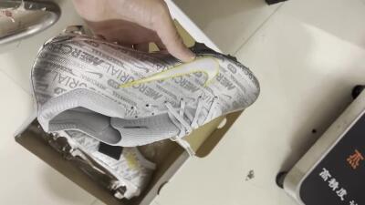 Unisex Nike Air Zoom Mercurial Vapor 15 Elite FG Firm Ground Low-Tops Football Boots - Sliver/Gold/Rainbow