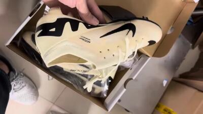 Men's Nike Air Zoom Mercurial Vapor 15 Elite AG Artificial Grass Low-Tops Football Boots - Beige/Black