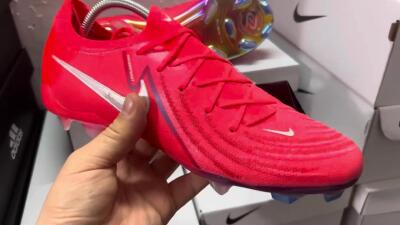 Men's Nike Phantom Luna Elite FG Firm Ground Low-Tops Football Boots - Red/Blue/Gold