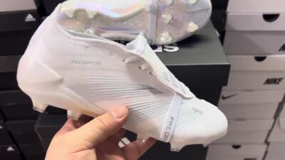 Men's Adidas Predator Elite Foldover Tongue FG Firm Ground Low-Tops Football Boots - White/Silver