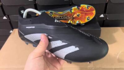 Unisex Adidas Predator Accuracy+ Laceless FG Firm Ground Low-Tops Football Boots - Black/Silver