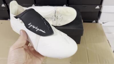 Unisex Adidas Predator Elite Foldover Tongue FG Firm Ground Low-Tops Football Boots - Beige/White/Black